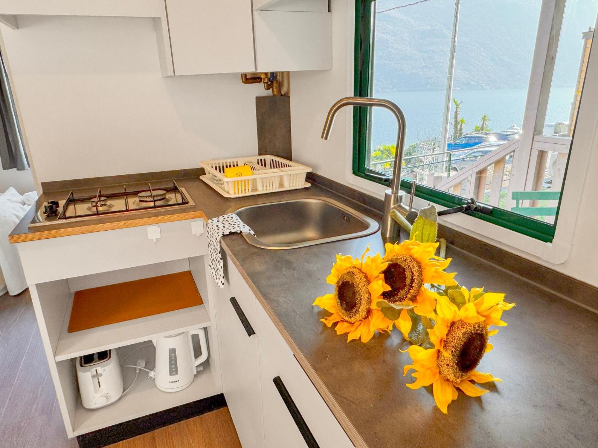Lakeview Cannobio Camping & Resort ภายนอก รูปภาพ